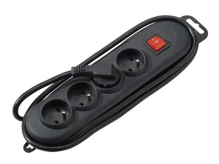 4-VOUDIG STOPCONTACT + SCHAKELAAR + SNOER 3M ZWART